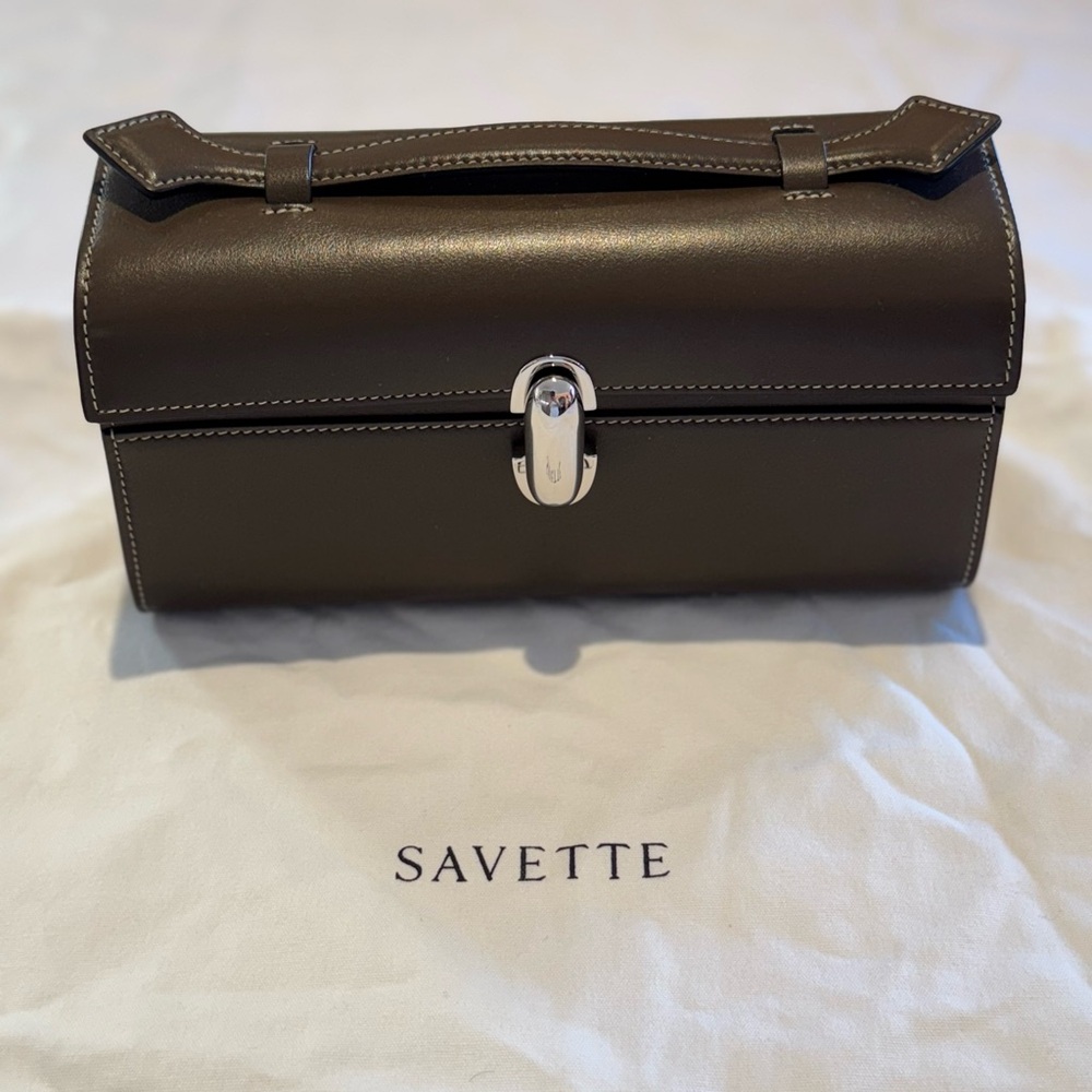 SAVETTE Symmetry Pochette in Mink Leather